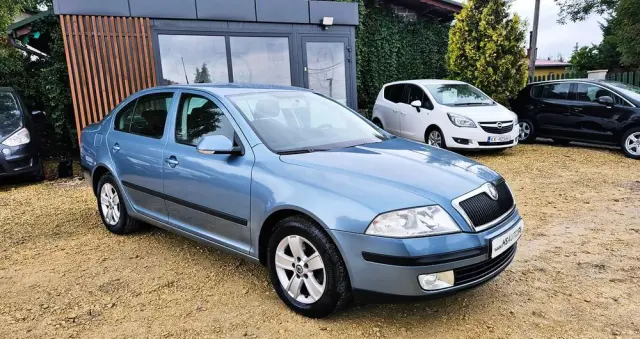 SKODA Octavia 1.6 Family Plus