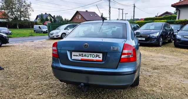 SKODA Octavia 1.6 Family Plus