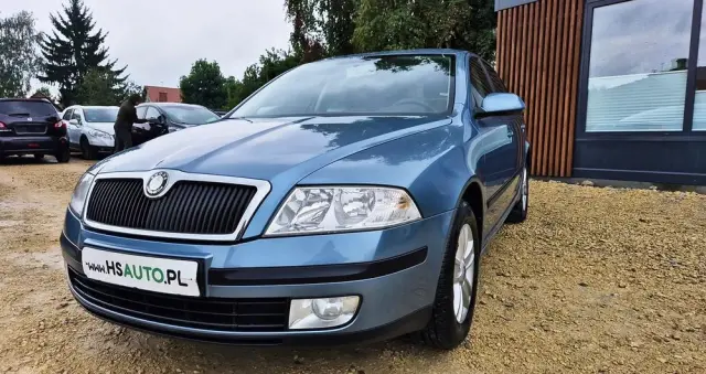 SKODA Octavia 1.6 Family Plus