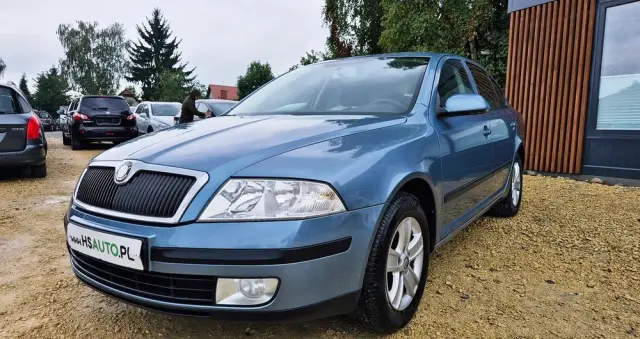 SKODA Octavia 1.6 Family Plus