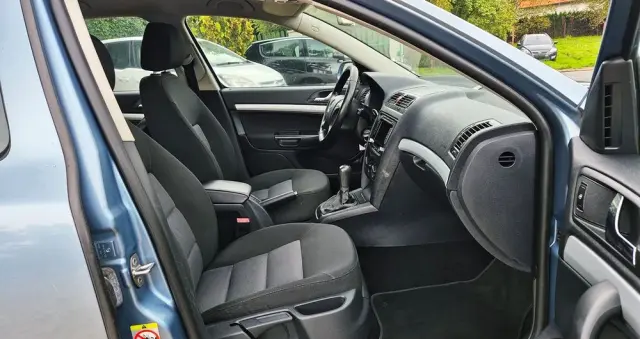 SKODA Octavia 1.6 Family Plus