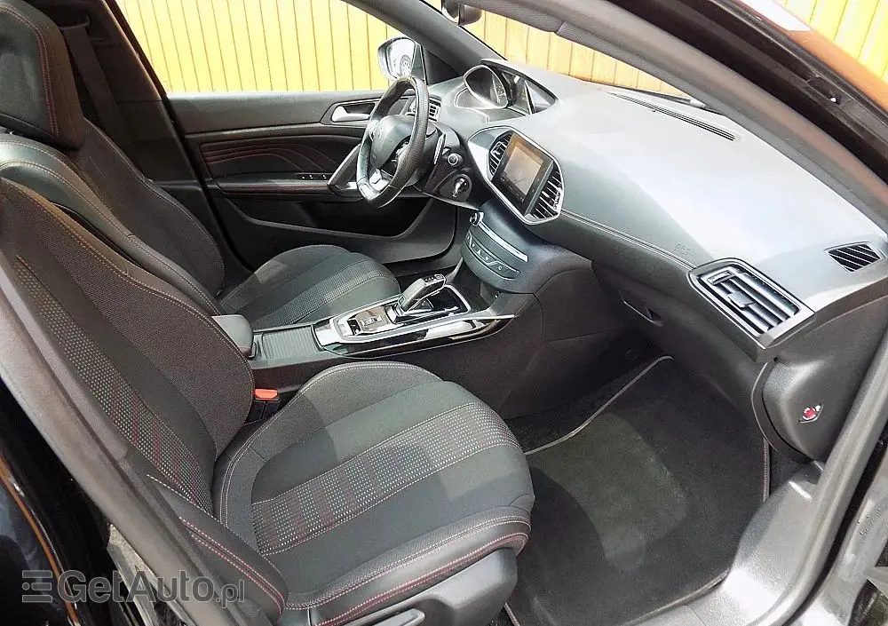 PEUGEOT 308 1.5 BlueHDi GT Pack S&S EAT8