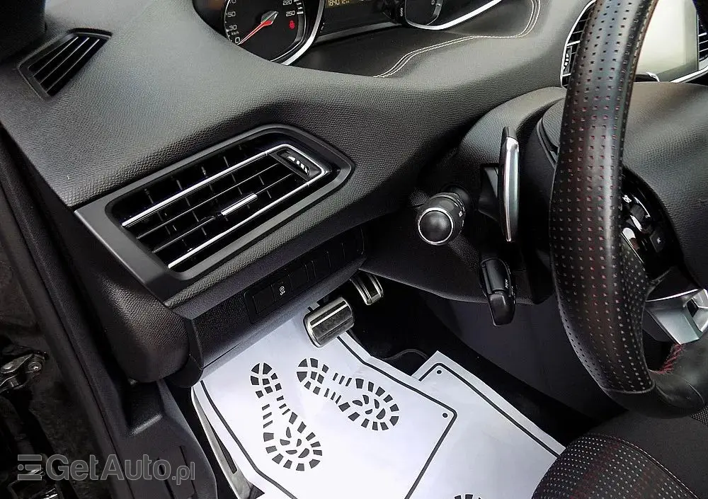 PEUGEOT 308 1.5 BlueHDi GT Pack S&S EAT8