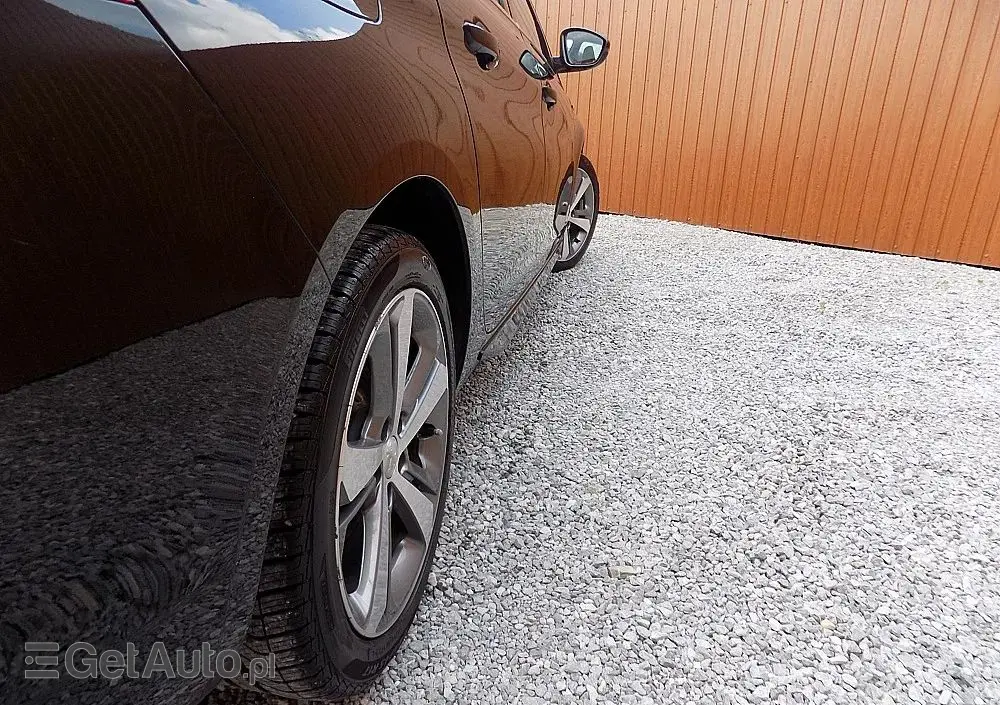 PEUGEOT 308 1.5 BlueHDi GT Pack S&S EAT8