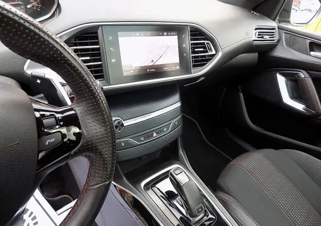 PEUGEOT 308 1.5 BlueHDi GT Pack S&S EAT8