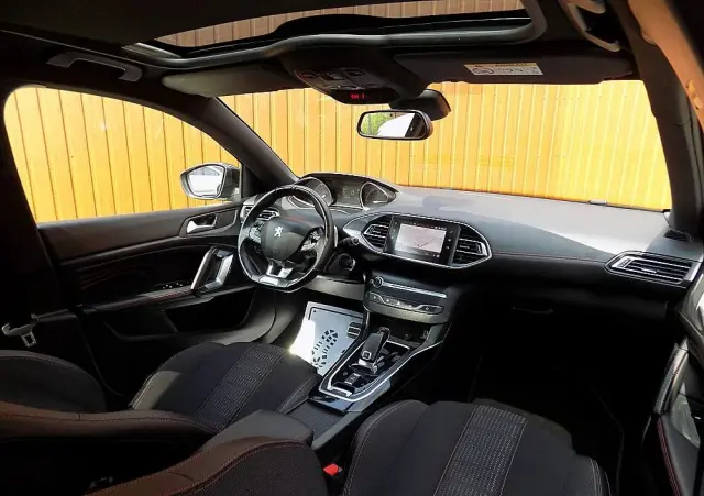 PEUGEOT 308 1.5 BlueHDi GT Pack S&S EAT8