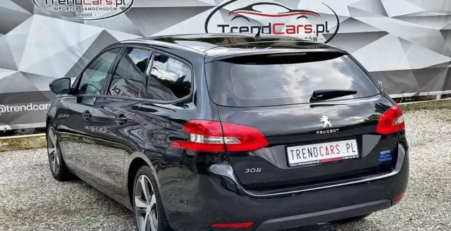 PEUGEOT 308 