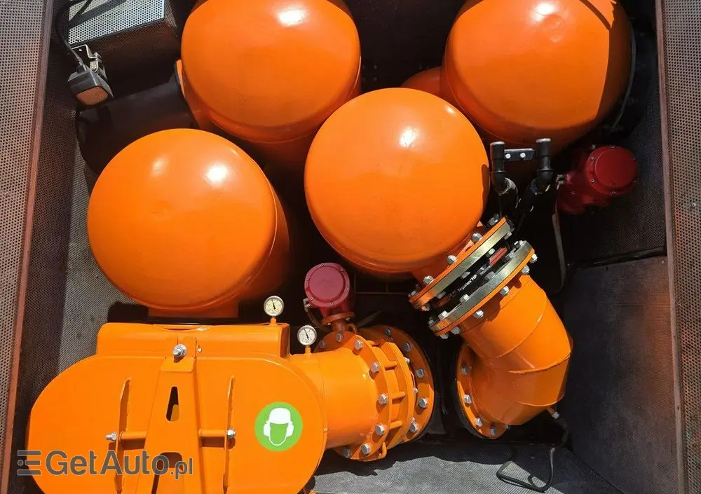 SCANIA EUR-MARK PL8 Ładowarka próżniowa ssąco-nadmuchowa 