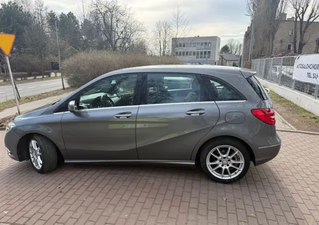 MERCEDES-BENZ Klasa B 180 CDI (BlueEFFICIENCY) 7G-DCT