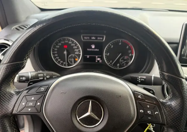 MERCEDES-BENZ Klasa B 180 CDI (BlueEFFICIENCY) 7G-DCT