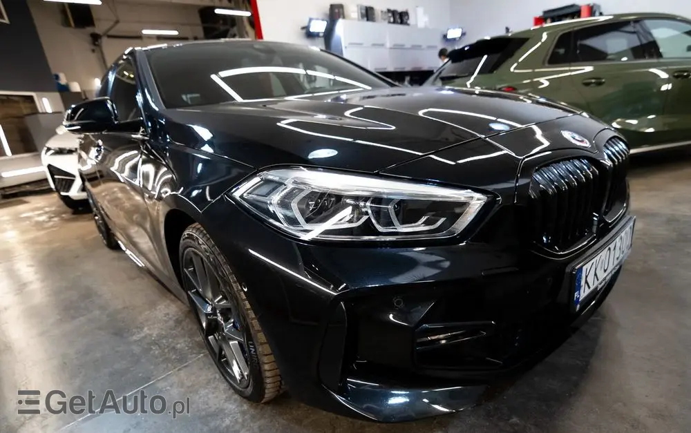 BMW Seria 1 118i