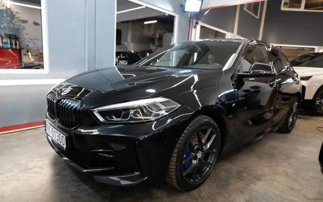 BMW Seria 1 118i