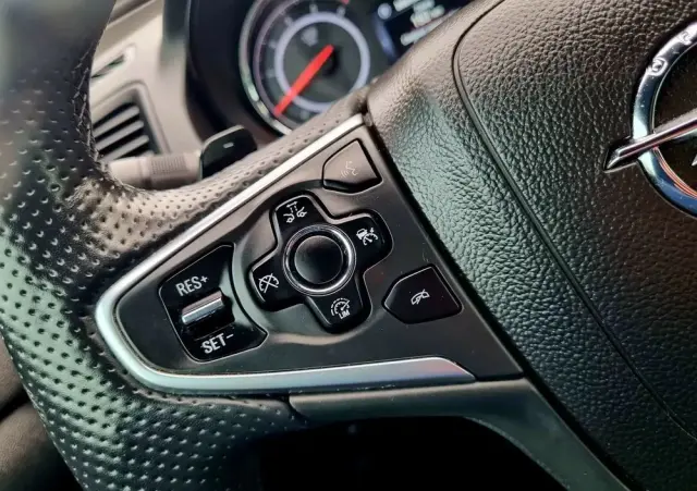 OPEL Insignia 1.6 CDTI Cosmo