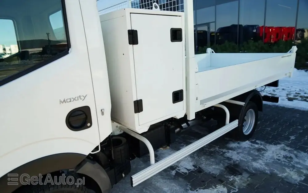 RENAULT MAXITY 140 / ZABUDOWA BURTOWA / BLIŹNIAK / MANUAL / 3 MIEJSCA / 