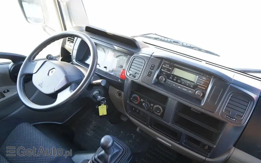 RENAULT MAXITY 140 / ZABUDOWA BURTOWA / BLIŹNIAK / MANUAL / 3 MIEJSCA / 