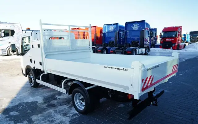 RENAULT MAXITY 140 / ZABUDOWA BURTOWA / BLIŹNIAK / MANUAL / 3 MIEJSCA / 