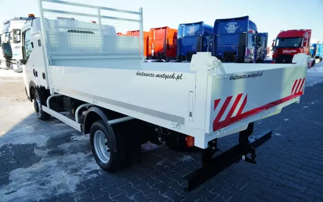 RENAULT MAXITY 140 / ZABUDOWA BURTOWA / BLIŹNIAK / MANUAL / 3 MIEJSCA / 