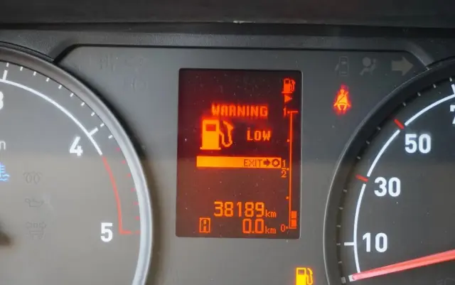 RENAULT MAXITY 140 / ZABUDOWA BURTOWA / BLIŹNIAK / MANUAL / 3 MIEJSCA / 