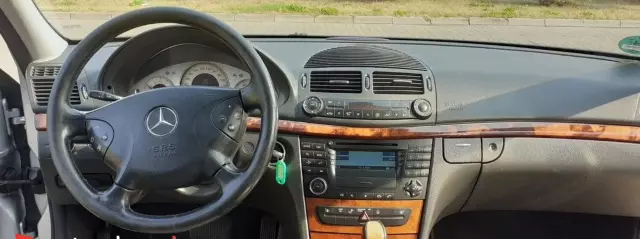 MERCEDES-BENZ Klasa E 