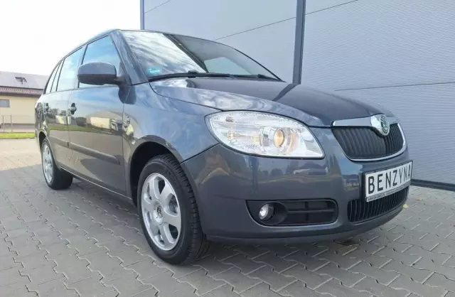SKODA Fabia 