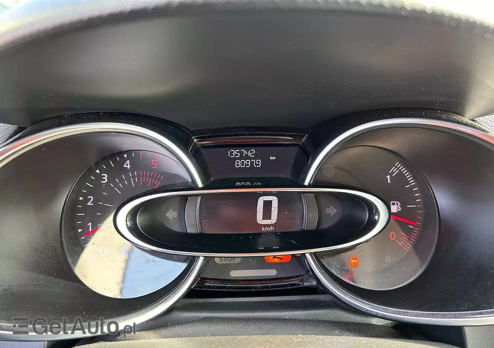 RENAULT Clio DCi 90 Dynamique