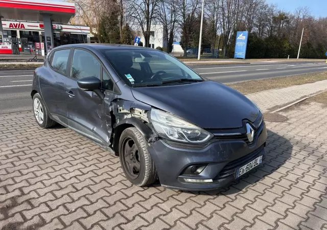 RENAULT Clio DCi 90 Dynamique