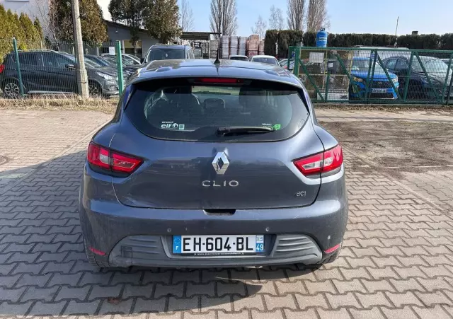 RENAULT Clio DCi 90 Dynamique
