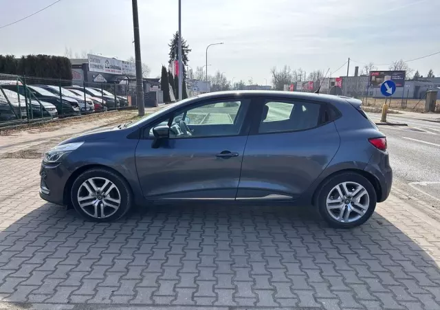 RENAULT Clio DCi 90 Dynamique