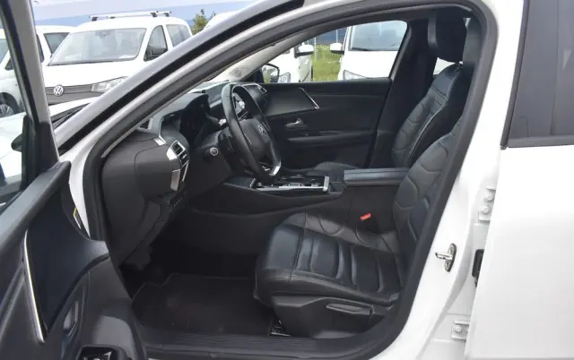 CITROËN C5X 1.6 PHEV 180 Shine EAT8