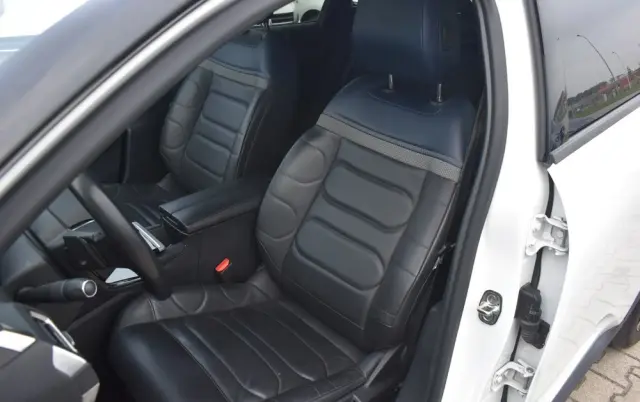 CITROËN C5X 1.6 PHEV 180 Shine EAT8