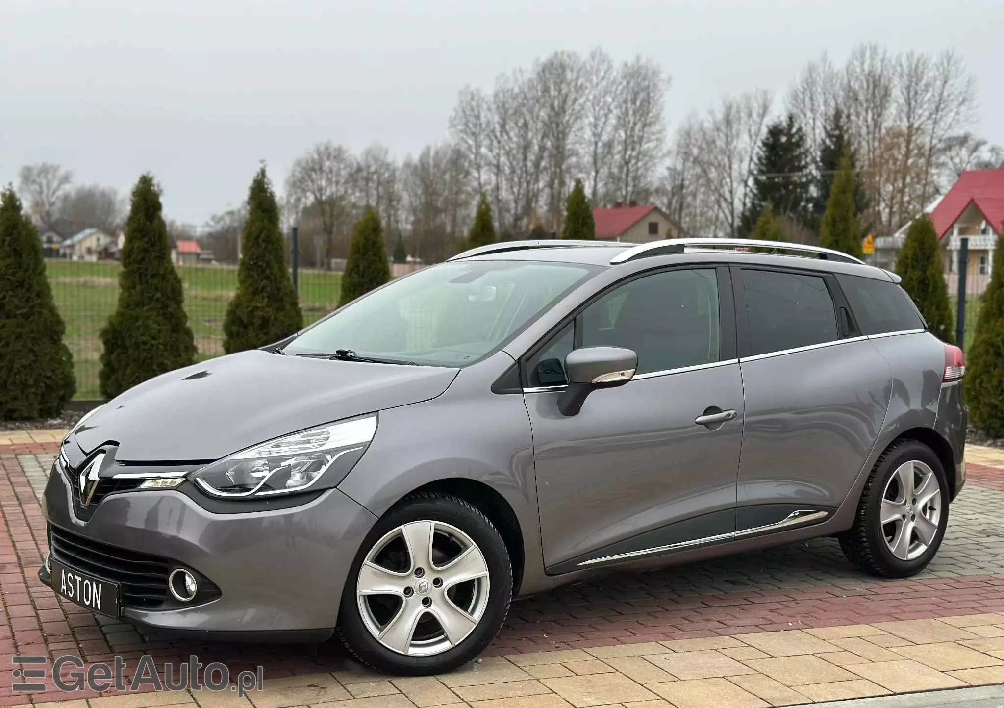 RENAULT Clio Grandtour dCi 90 EDC Limited