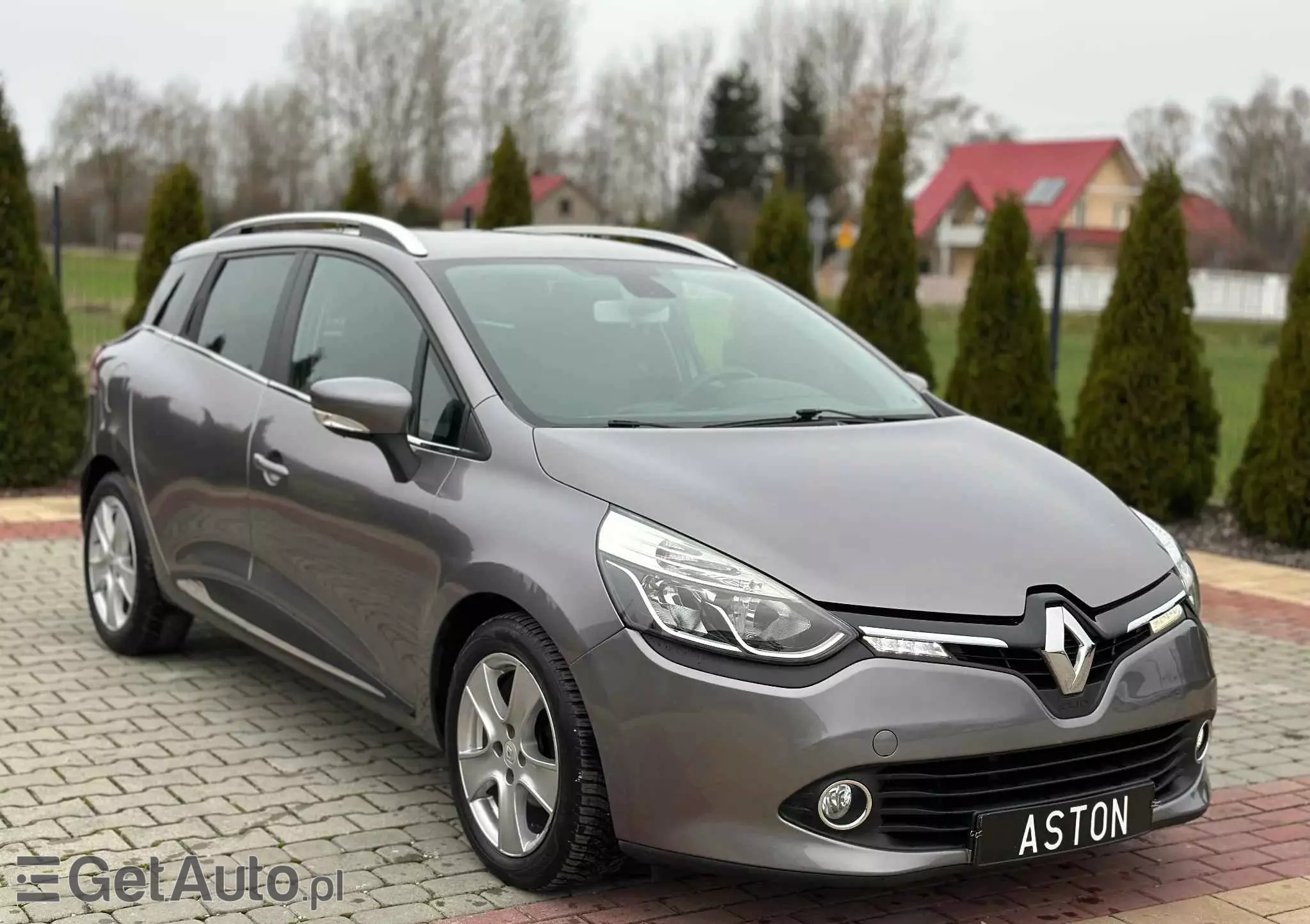 RENAULT Clio Grandtour dCi 90 EDC Limited
