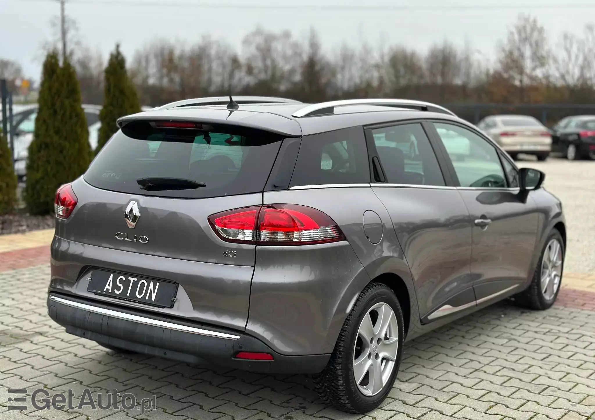 RENAULT Clio Grandtour dCi 90 EDC Limited