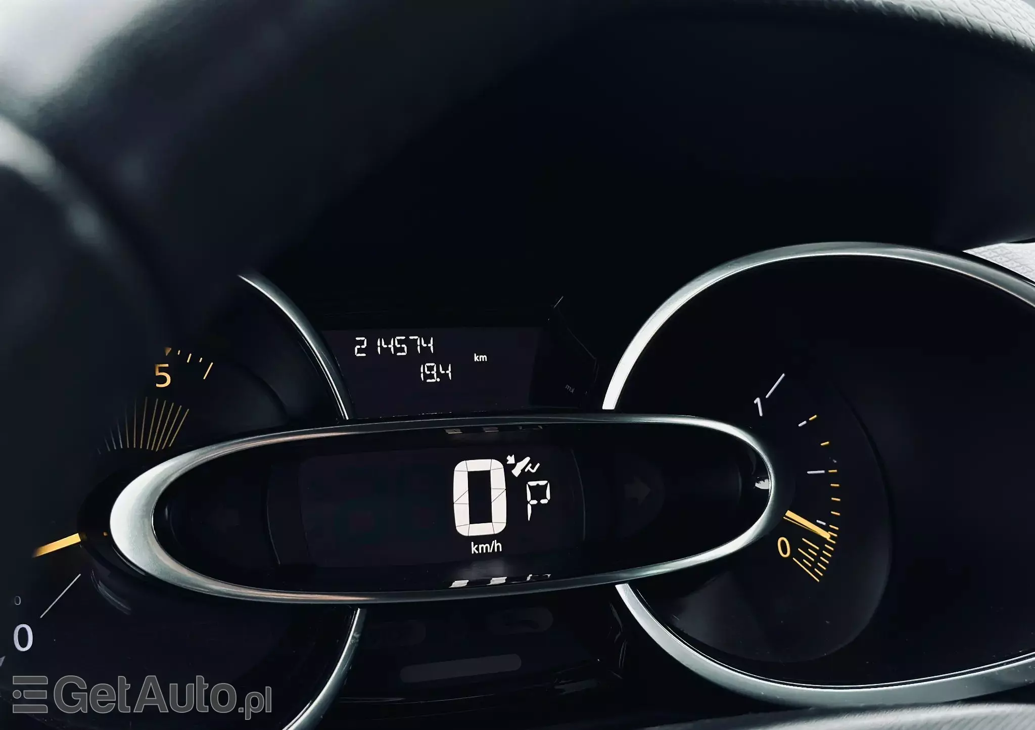 RENAULT Clio Grandtour dCi 90 EDC Limited