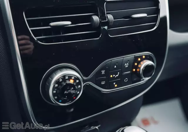 RENAULT Clio Grandtour dCi 90 EDC Limited