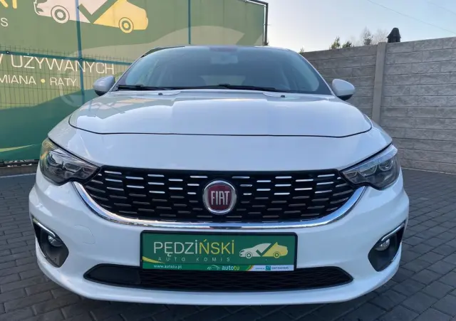 FIAT Tipo 1.4 T-Jet Business Line