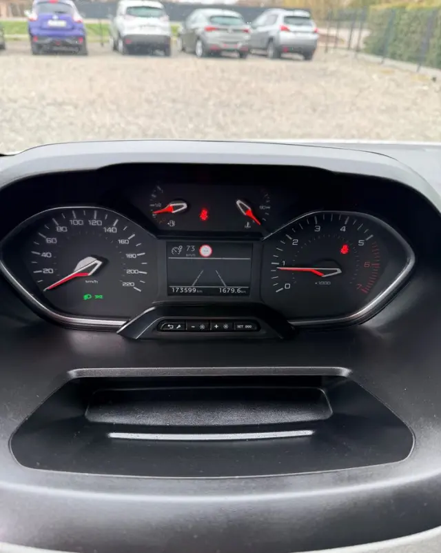 PEUGEOT Rifter BlueHDI 100 L1 Active Pack