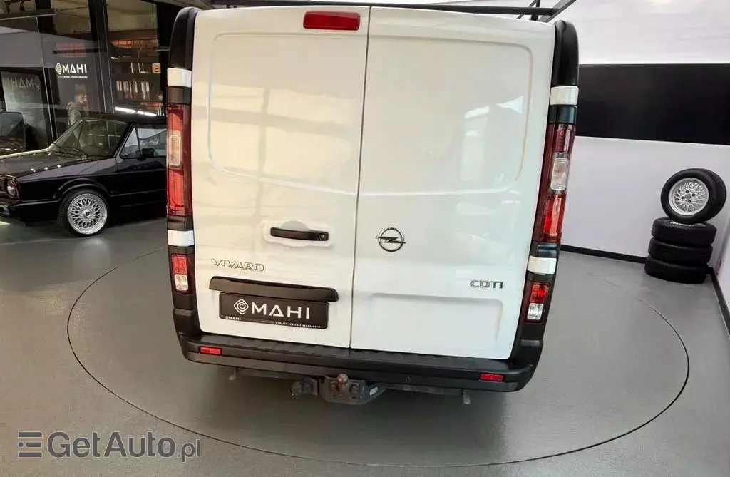 OPEL Vivaro 