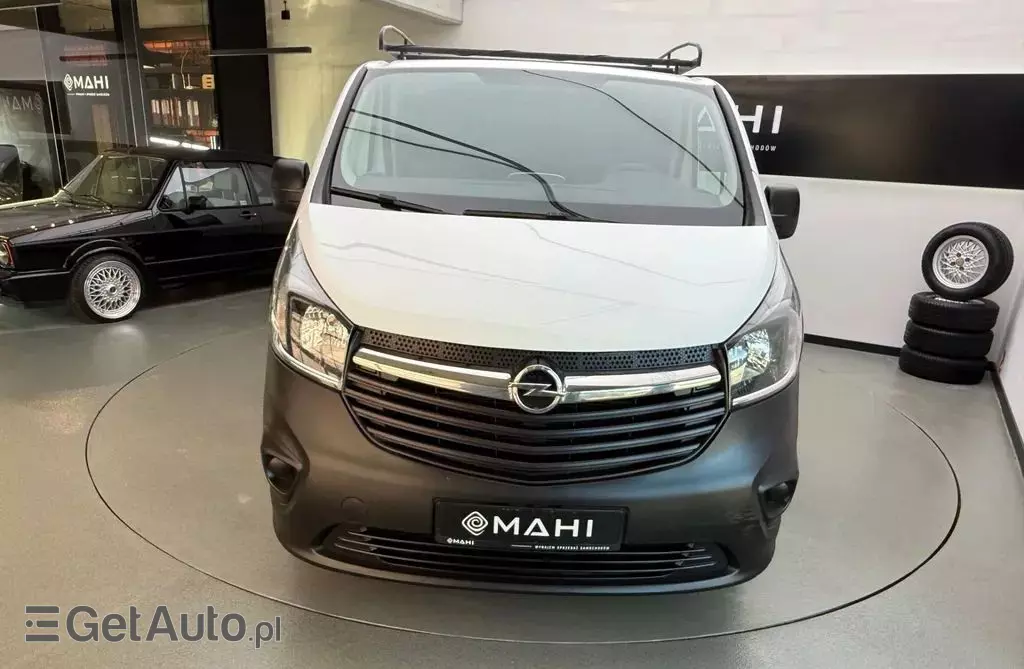 OPEL Vivaro 