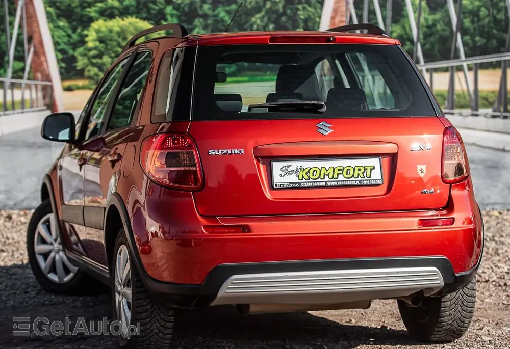 SUZUKI SX4 