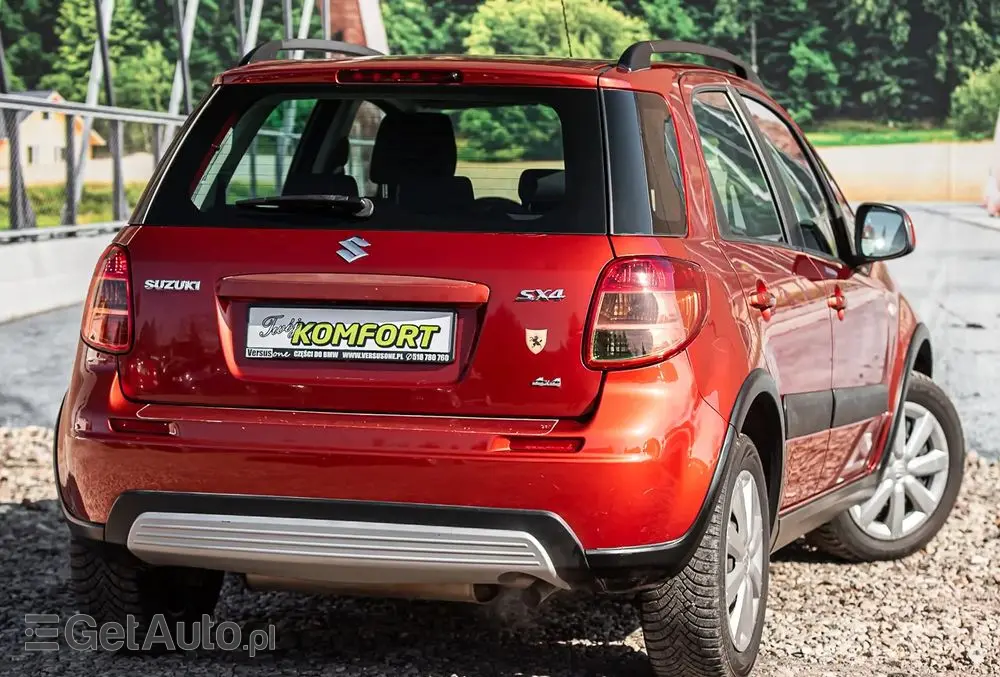 SUZUKI SX4 
