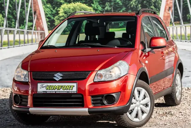 SUZUKI SX4 