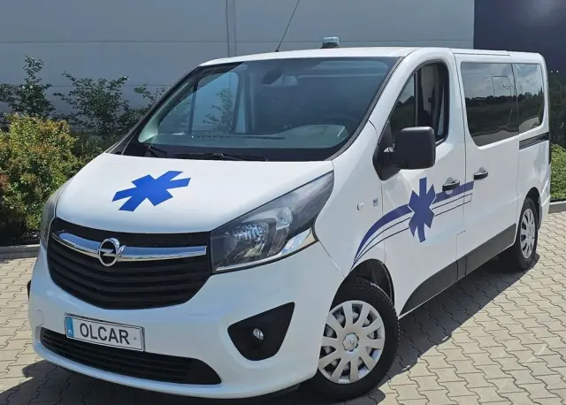 RENAULT TRAFIC KARETKA/AMBULANS 