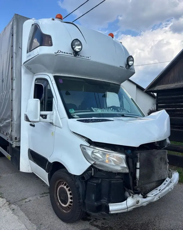 MERCEDES-BENZ Sprinter 
