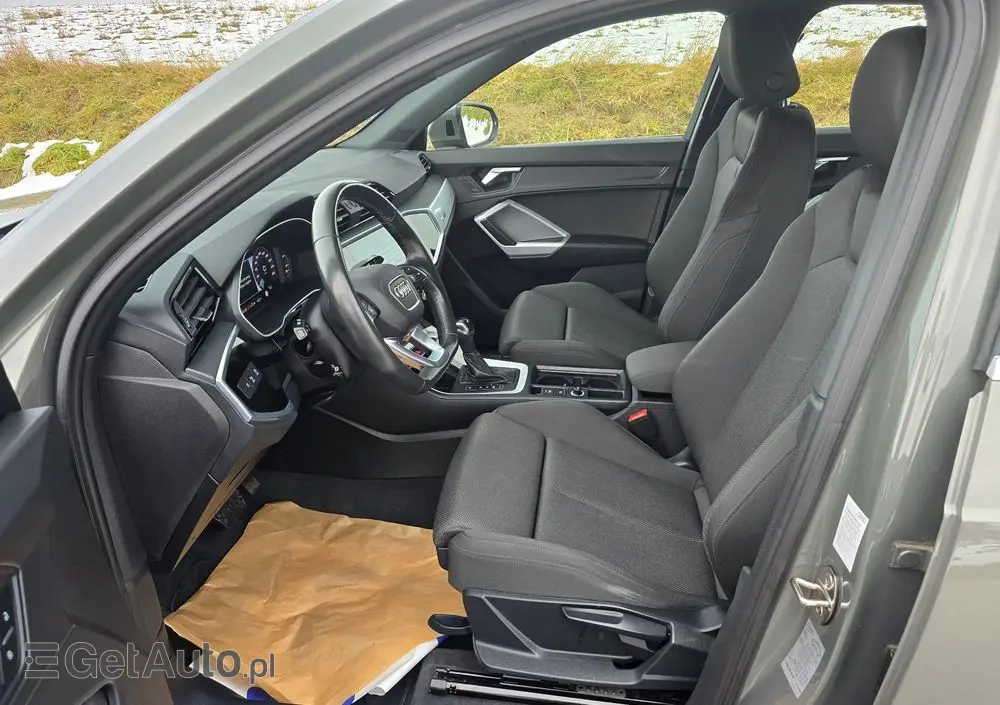 AUDI Q3 35 TFSI Advanced S tronic