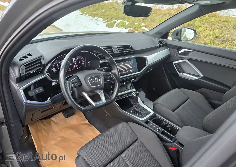 AUDI Q3 35 TFSI Advanced S tronic