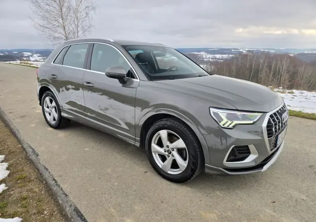 AUDI Q3 35 TFSI Advanced S tronic
