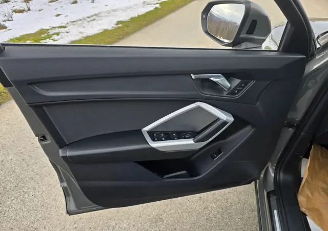 AUDI Q3 35 TFSI Advanced S tronic