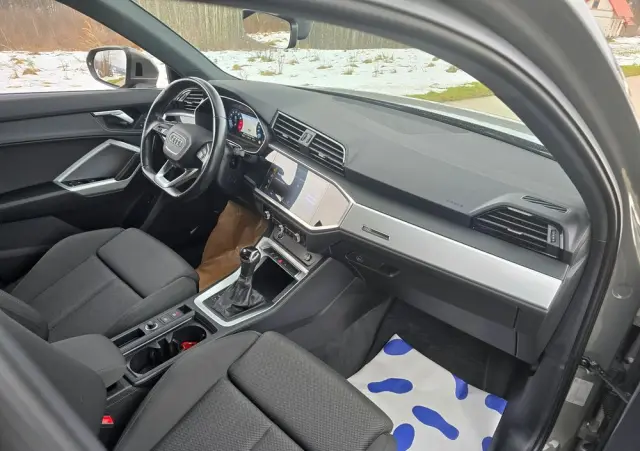 AUDI Q3 35 TFSI Advanced S tronic