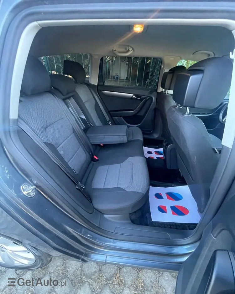 VOLKSWAGEN Passat 1.6 TDI Comfortline